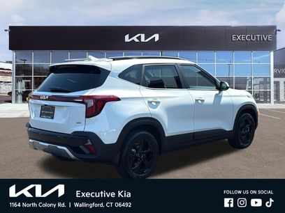 Certified 2026 Kia Seltos EX w/ EX Sunroof Package