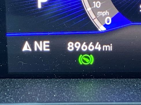 Used 2022 Volkswagen Taos SE image 12