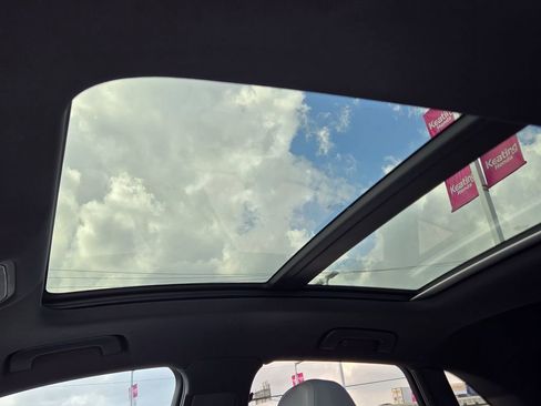 Used 2018 Audi Q3 2.0T Premium image 15