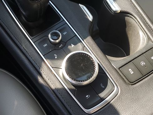 Used 2019 Cadillac XT4 Luxury image 27