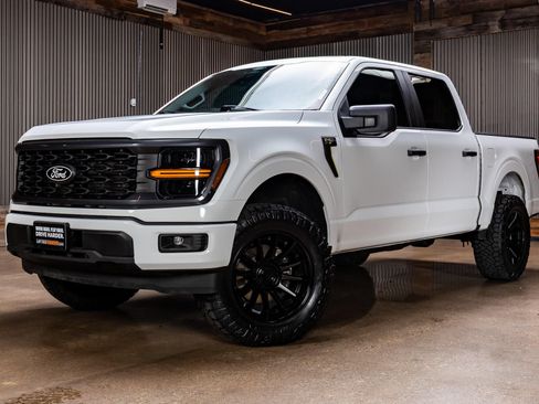 Used 2024 Ford F150 STX RWD image 5