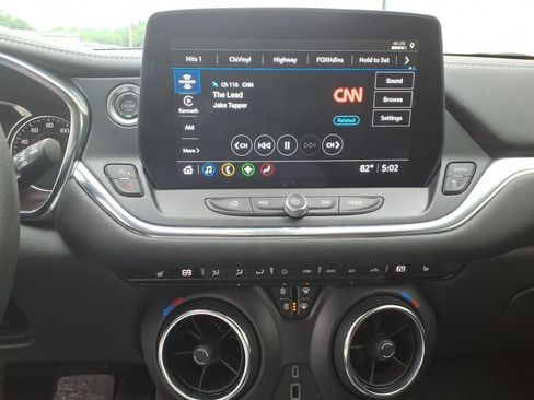 Used 2024 Chevrolet Blazer LT w/ Convenience Package FWD image 10