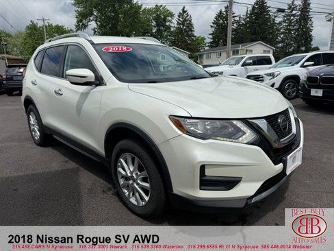 Used 2018 Nissan Rogue SV AWD/4WD image 1