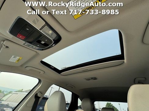 Used 2023 Hyundai Tucson SEL w/ Convenience Package AWD/4WD image 7