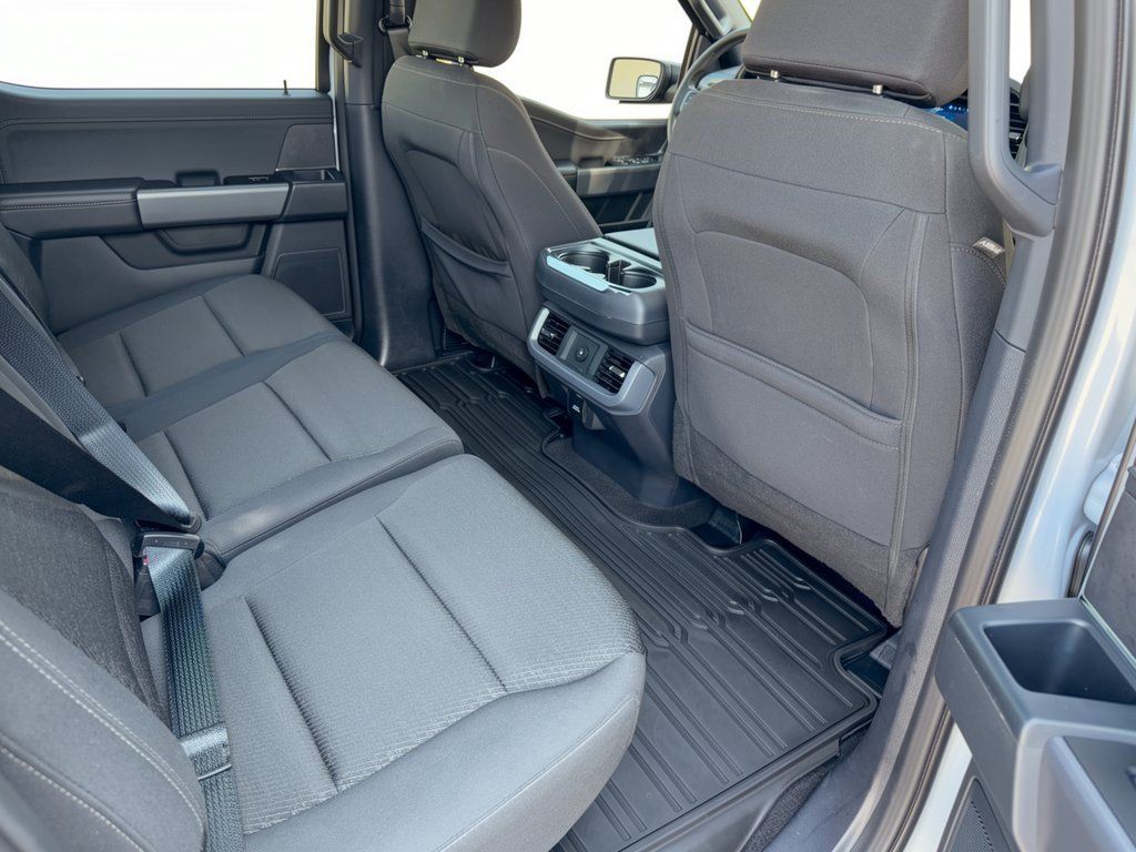 Used 2025 Ford F150 XLT w/ Equipment Group 302A MID RWD image 29