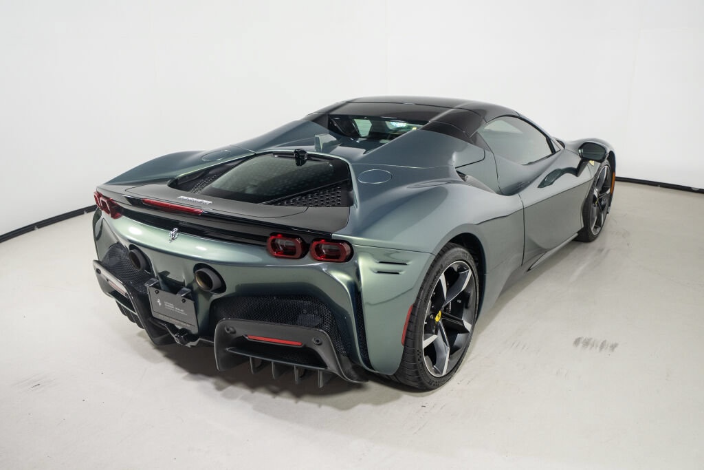 Certified 2024 Ferrari SF90 Spider AWD/4WD image 2