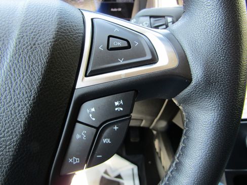 Used 2023 Ford Edge SEL w/ Convenience Package AWD/4WD image 21