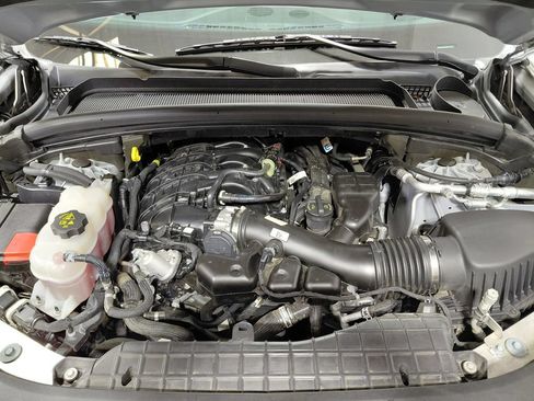 Used 2022 Jeep Grand Cherokee Altitude AWD/4WD image 23