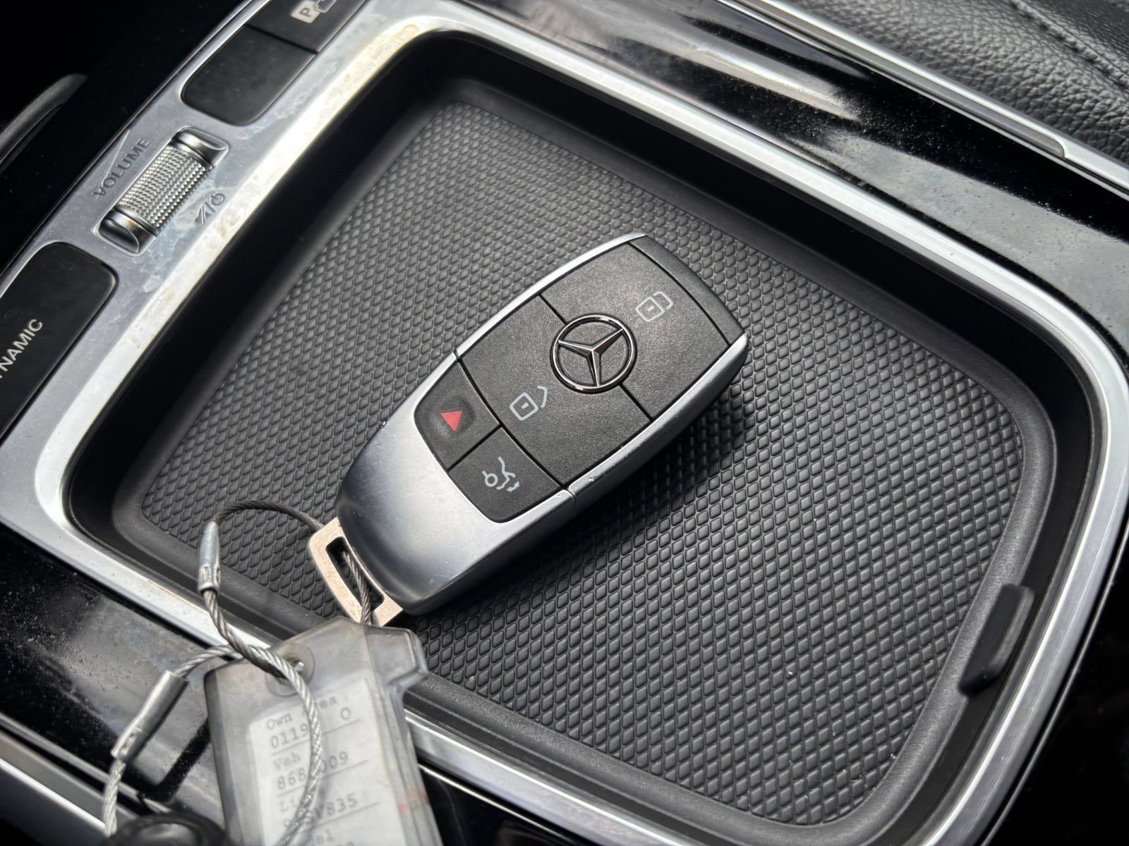 Used 2025 Mercedes-Benz GLB 250 4MATIC image 20