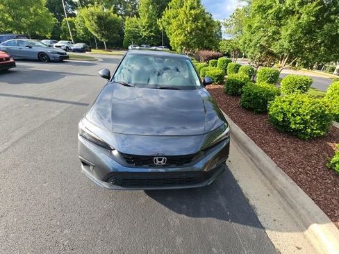 Used 2024 Honda Civic EX-L image 6