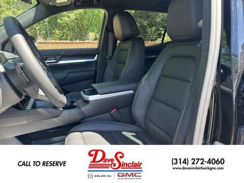 New 2026 GMC Terrain Elevation w/ Elevation Premium Package FWD image 11
