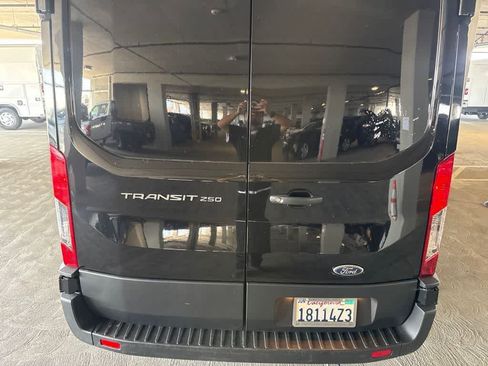 Used 2025 Ford Transit 250 148 Medium Roof RWD image 15