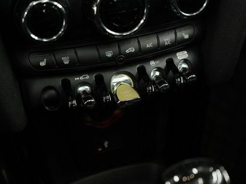 Used 2023 MINI Cooper SE image 23