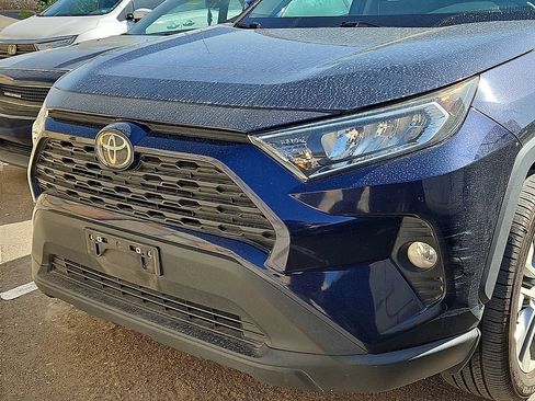 Used 2021 Toyota RAV4 XLE Premium FWD image 2