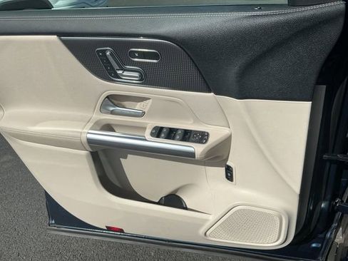 Used 2022 Mercedes-Benz GLA 250 GLA 250 image 26