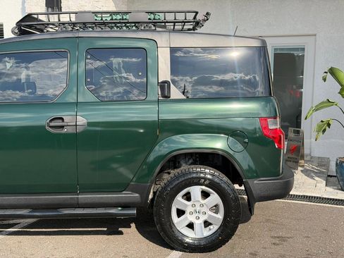 Used 2010 Honda Element EX image 11