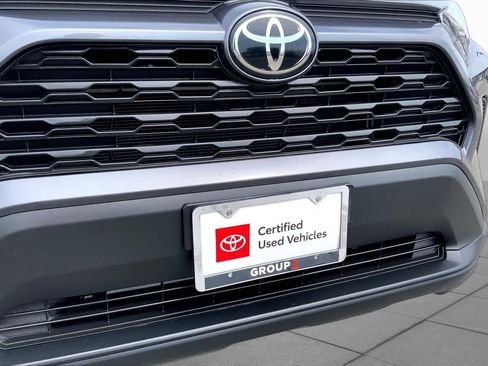 Used 2023 Toyota RAV4 LE FWD image 29