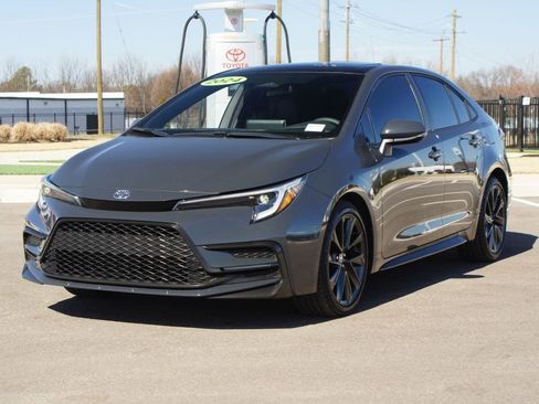 Used 2024 Toyota Corolla XSE image 24