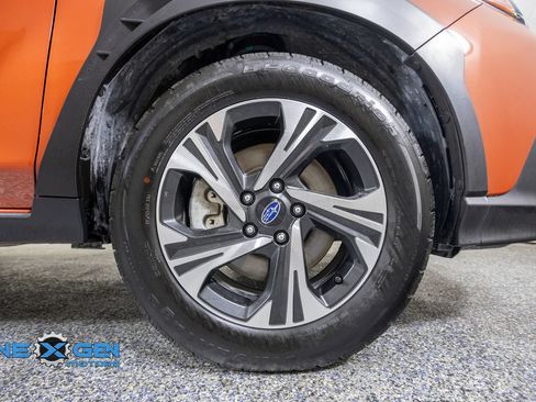 Used 2024 Subaru Crosstrek 2.0i Premium AWD/4WD image 39