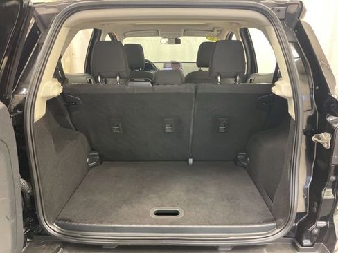 Used 2019 Ford EcoSport SE w/ SE Convenience Package image 6