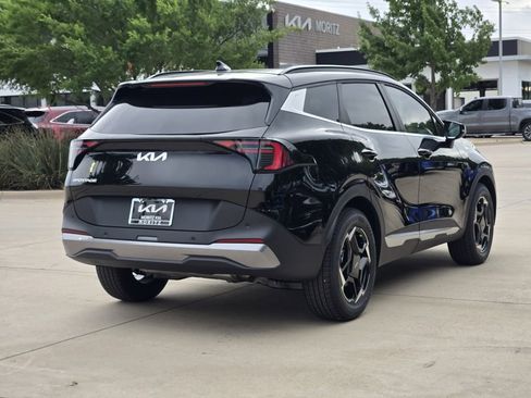 New 2026 Kia Sportage EX FWD image 4