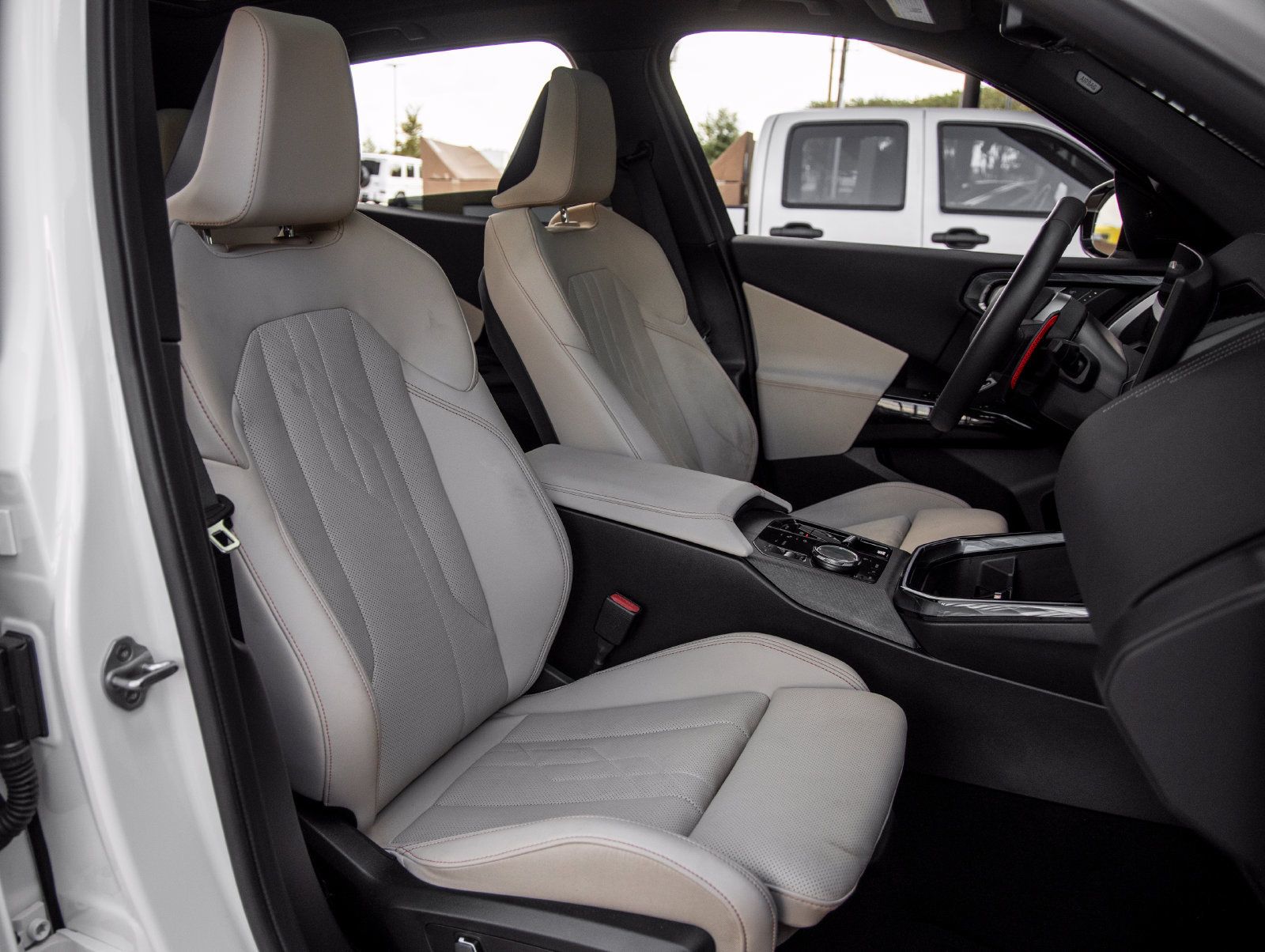 Used 2026 BMW X3 M50 w/ Premium Package AWD/4WD image 45