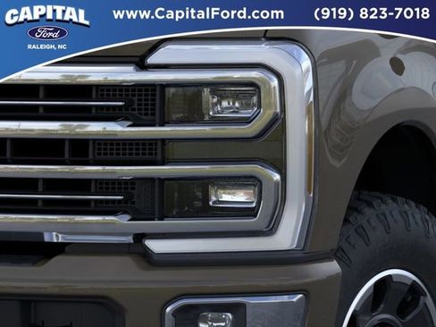 New 2026 Ford F250 Platinum w/ Platinum Plus Package AWD/4WD image 18