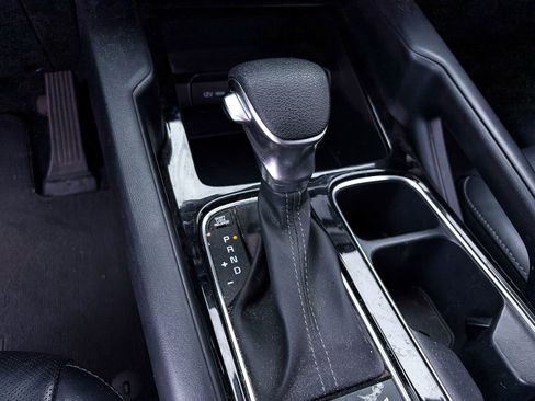 Used 2020 Kia Telluride LX AWD/4WD image 23
