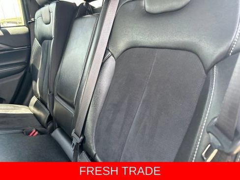 Used 2024 Jeep Grand Cherokee Altitude AWD/4WD image 38