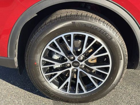 New 2026 Ford Escape Base image 10