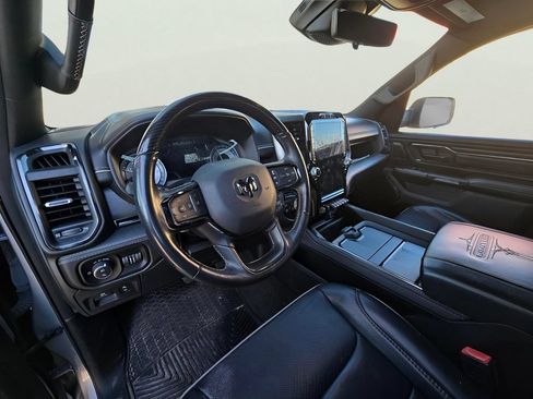 Used 2022 RAM 1500 Limited AWD/4WD image 16