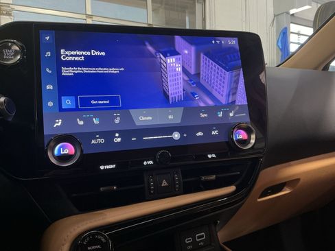 Used 2025 Lexus NX 250 AWD w/ Accessory Package (2T) image 21