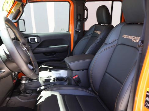 Used 2025 Jeep Wrangler Unlimited Rubicon 392 AWD/4WD image 9