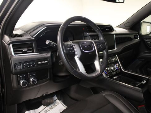 Used 2022 GMC Yukon Denali image 24