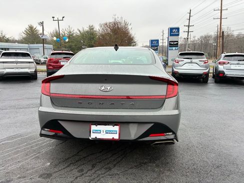 Used 2021 Hyundai Sonata SEL w/ Winter Weather Package image 6