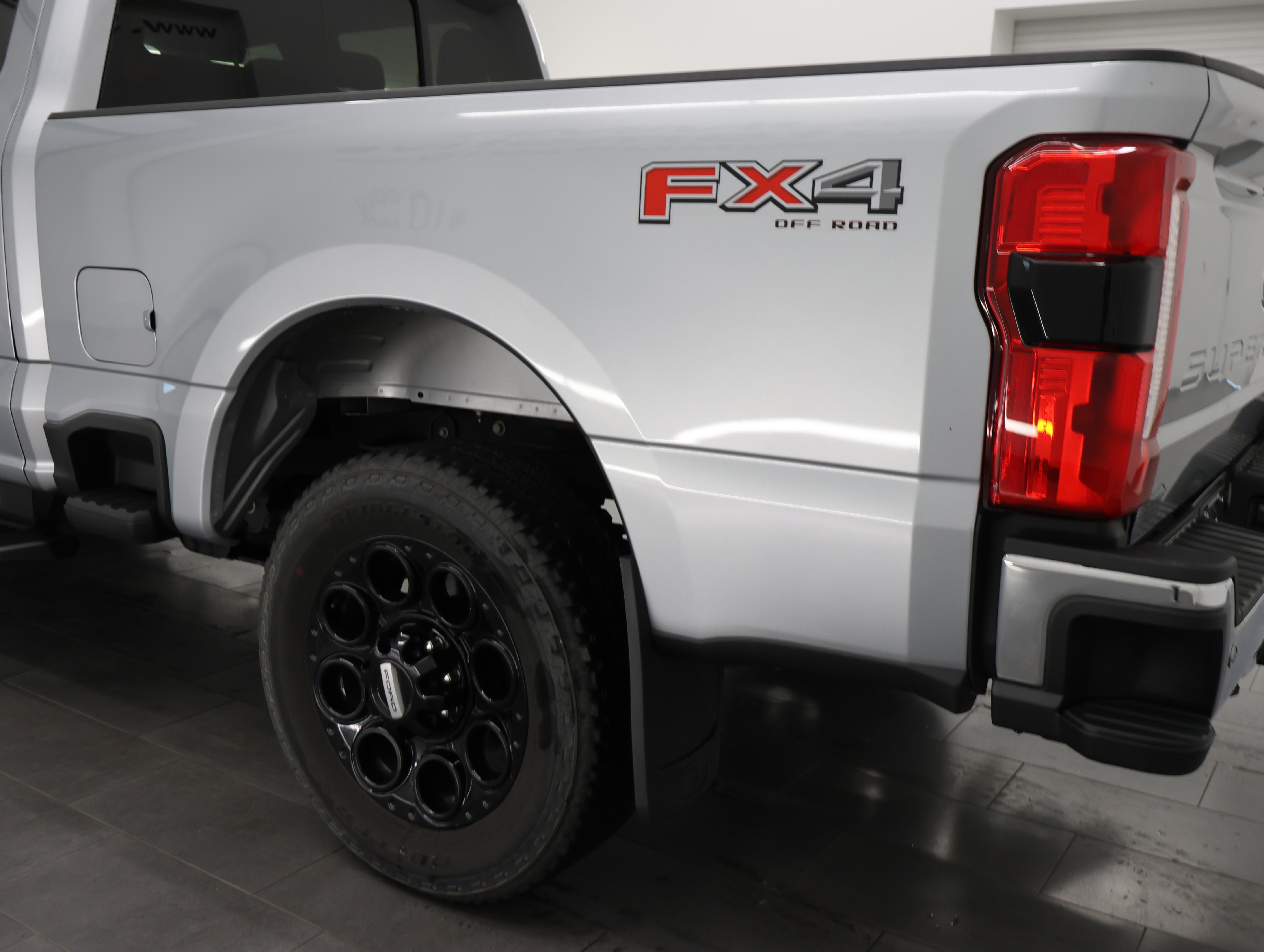 Used 2023 Ford F250 XL w/ 360-Degree Camera Package AWD/4WD image 32