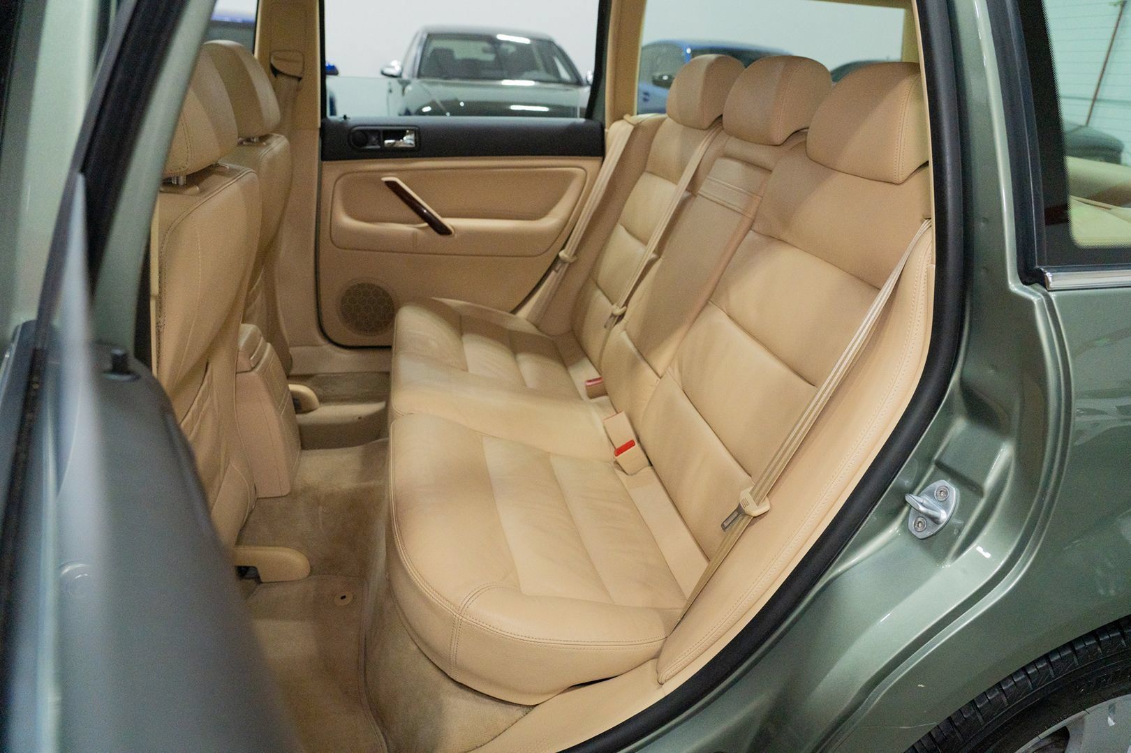 Used 2002 Volkswagen Passat GLX AWD/4WD image 22