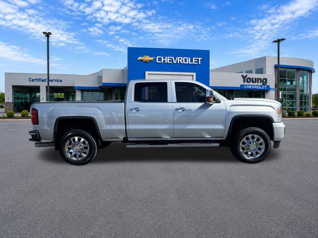 Used 2019 GMC Sierra 3500 Denali w/ Duramax Plus Package AWD/4WD image 8