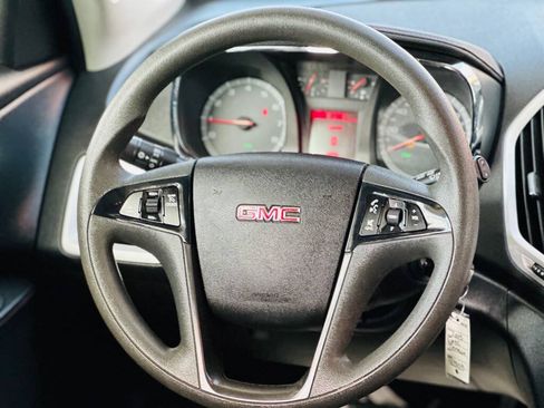 Used 2015 GMC Terrain SLE AWD/4WD image 9