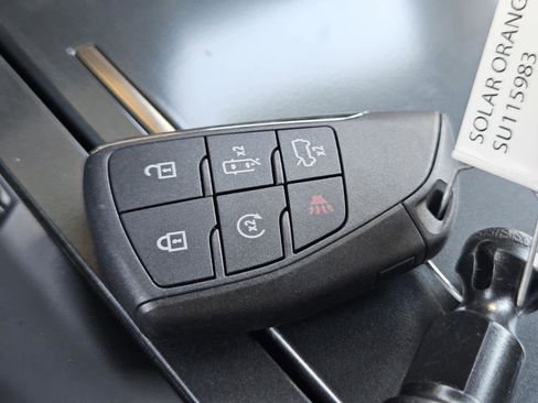 New 2025 GMC Hummer EV 2X image 23