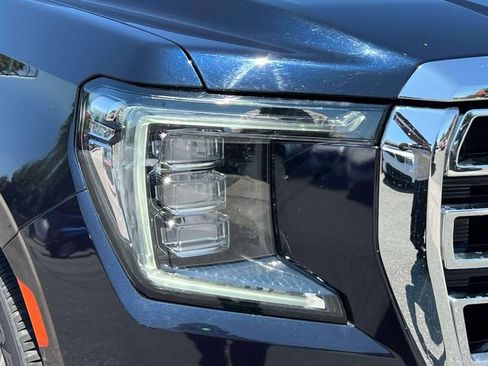 Used 2021 GMC Yukon SLT w/ Rear Media and Nav Package RWD image 14