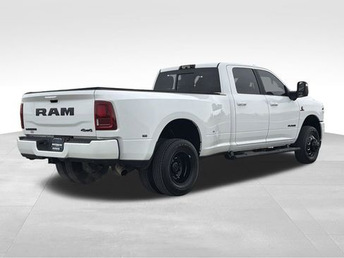 Used 2025 RAM 3500 Laramie w/ Night Edition image 31