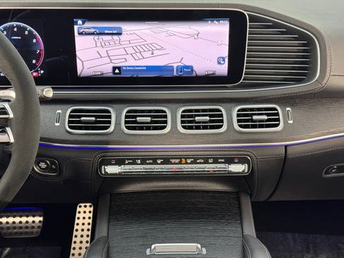 Used 2024 Mercedes-Benz GLE 53 AMG 4MATIC Coupe image 27