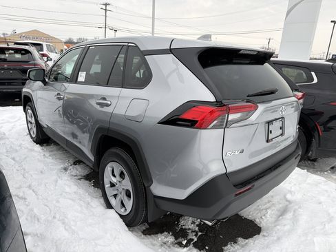 New 2025 Toyota RAV4 LE image 5