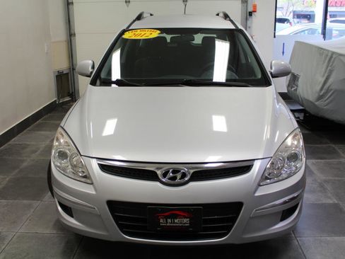 Used 2012 Hyundai Elantra w/ Preferred Pkg FWD image 2
