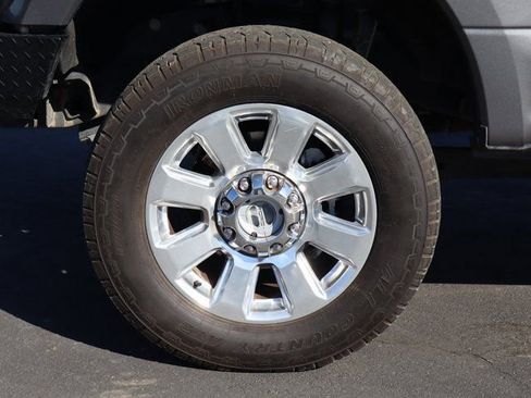 Used 2021 Ford F250 Platinum w/ FX4 Off-Road Package image 12