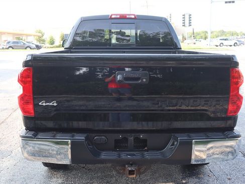 Used 2016 Toyota Tundra SR5 w/ SR5 Upgrade Package AWD/4WD image 6