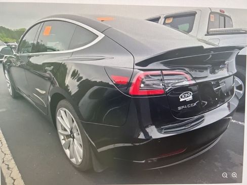 Used 2018 Tesla Model 3 Long Range AWD/4WD image 12