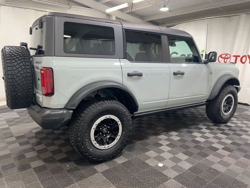 Used 2024 Ford Bronco Black Diamond w/ Sasquatch Package image 10