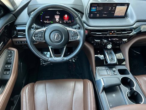 Used 2023 Acura MDX SH-AWD w/ Advance Package image 14